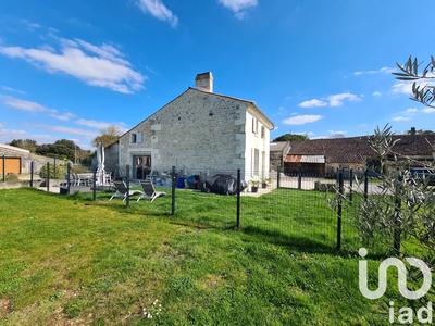 Maison de campagne - 90 m² - 3 pièces
