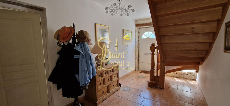 Maison - 300 m² - 8 pièces