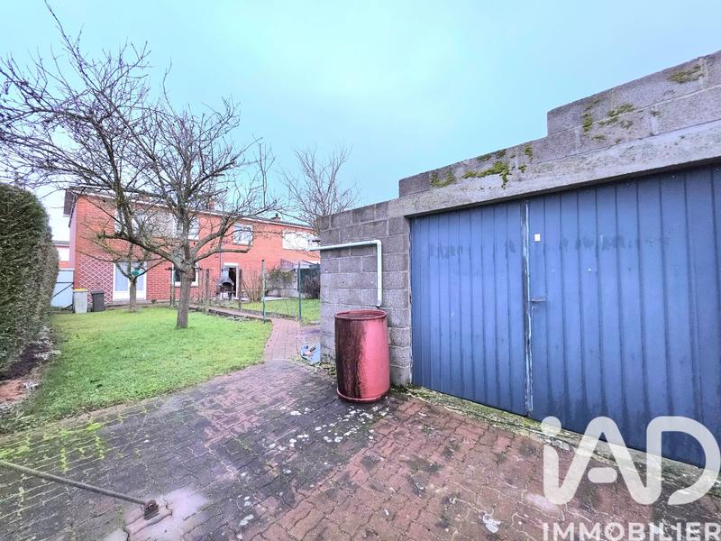 Maison - 92 m² - 5 pièces