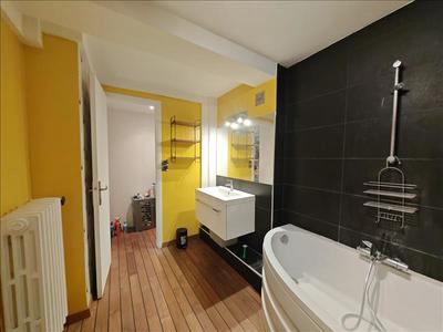 Appartement - 85 m² - 3 pièces