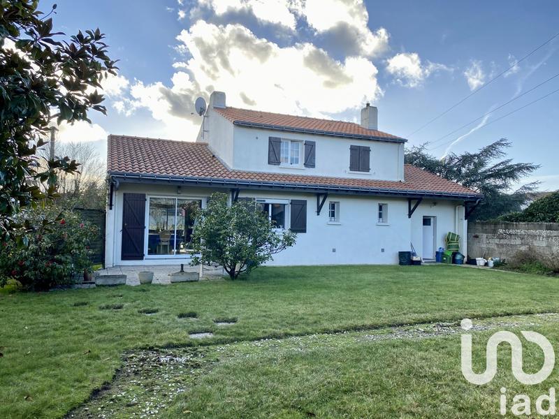 Maison - 135 m² - 6 pièces