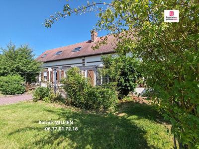 Maison - 270 m² - 10 pièces