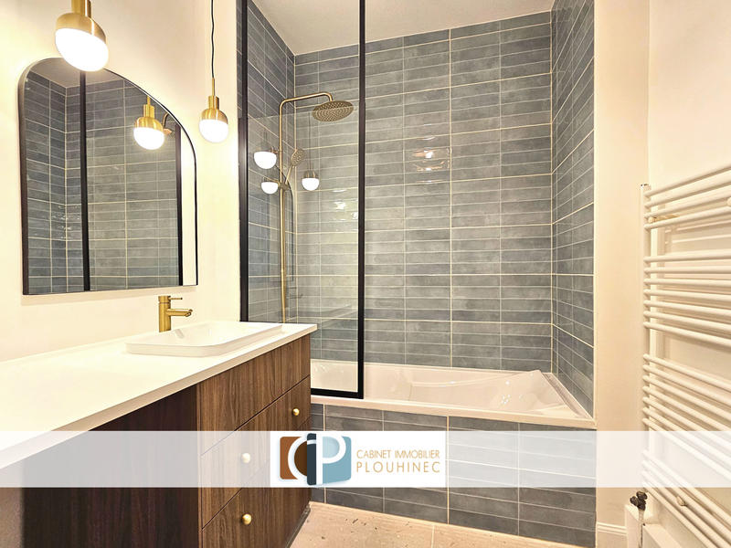 Appartement - 85 m² - 4 pièces