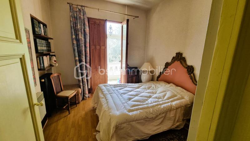 Maison - 214 m² - 7 pièces