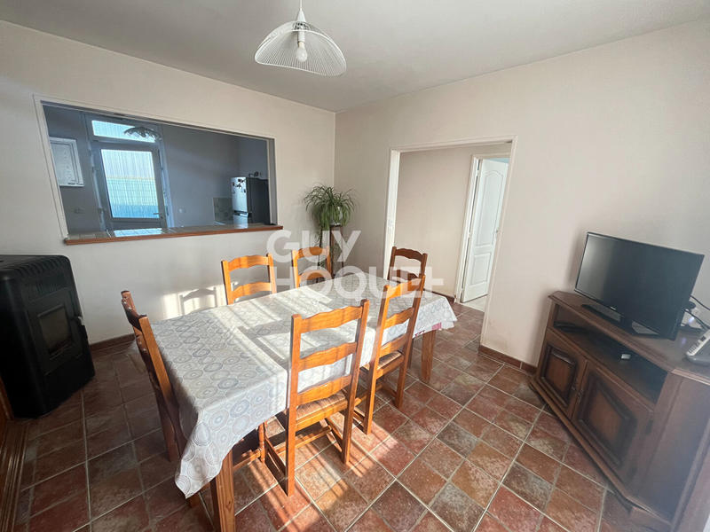 Maison - 91 m² - 5 pièces