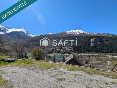 Maison - 141 m² - 7 pièces