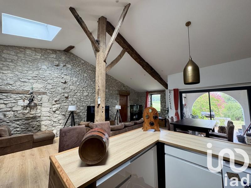 Maison de campagne - 200 m² - 8 pièces