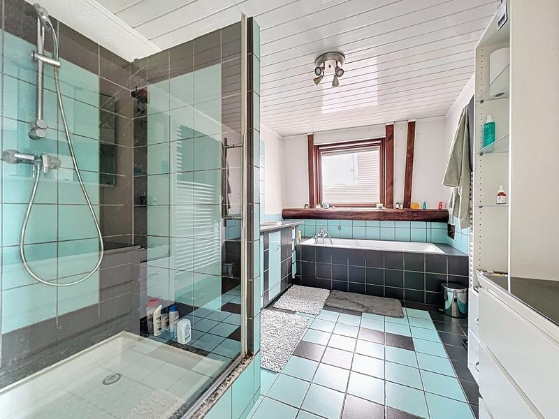 Appartement - 168 m² - 5 pièces