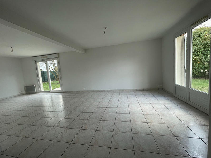 Maison - 141 m² - 6 pièces