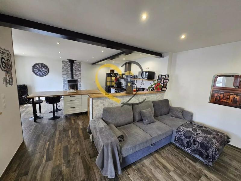 Maison - 90 m² - 3 pièces