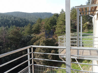 Propriété - 220 m² - 10 pièces