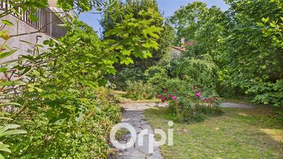 Appartement - 94 m² - 4 pièces