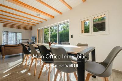 Maison - 100 m² - 5 pièces