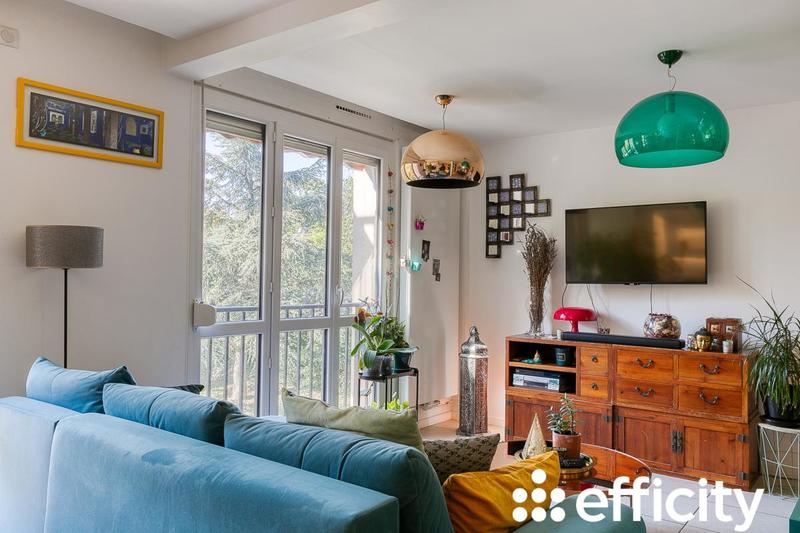 Appartement - 101 m² - 5 pièces