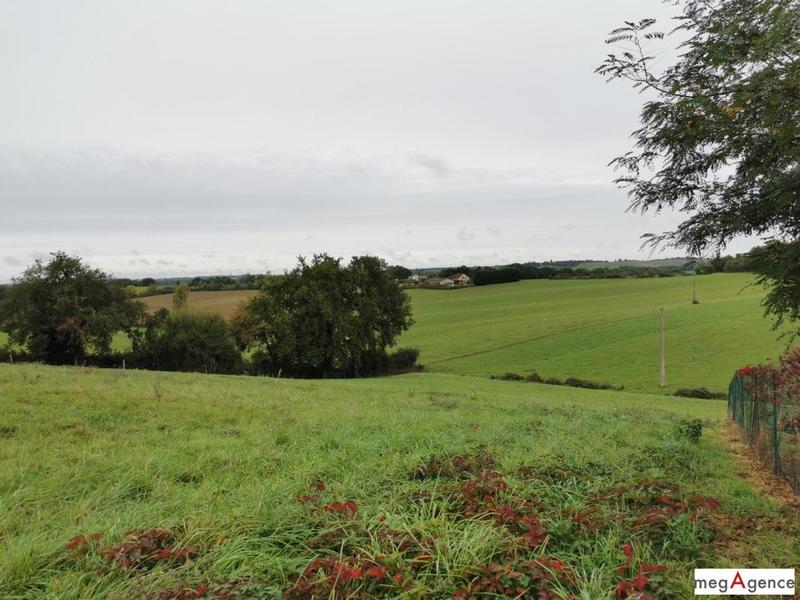 Terrain constructible - 1 940 m²