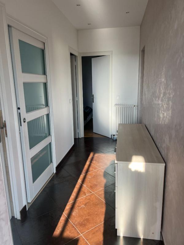 Maison - 96 m² - 5 pièces