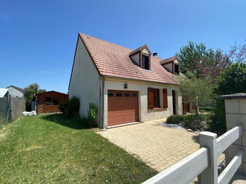 Maison - 91 m² - 5 pièces