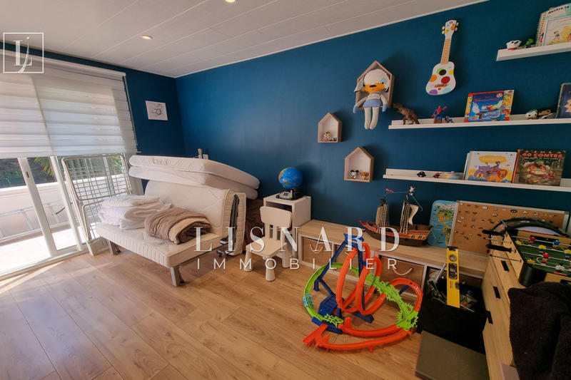 Maison - 108 m² - 4 pièces