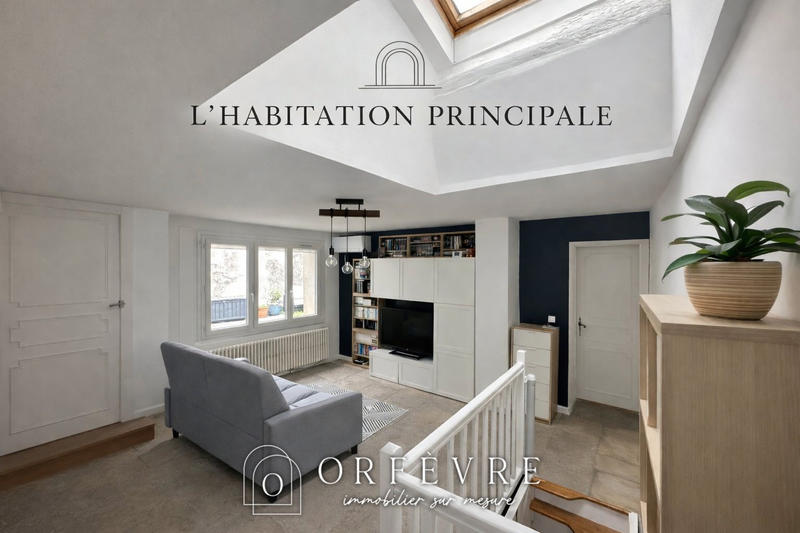 Maison - 200 m² - 7 pièces