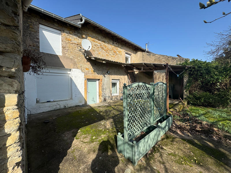 Maison - 220 m² - 8 pièces