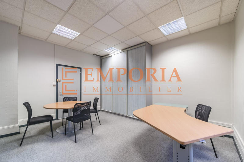 Bureau - 110 m²