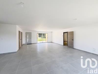 Maison - 134 m² - 6 pièces