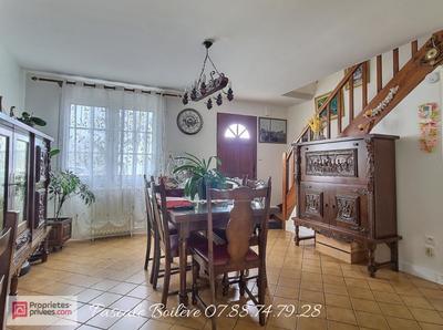 Maison - 97 m² - 5 pièces