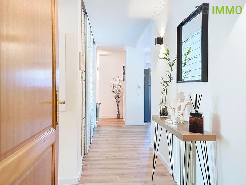 Appartement - 109 m² - 4 pièces