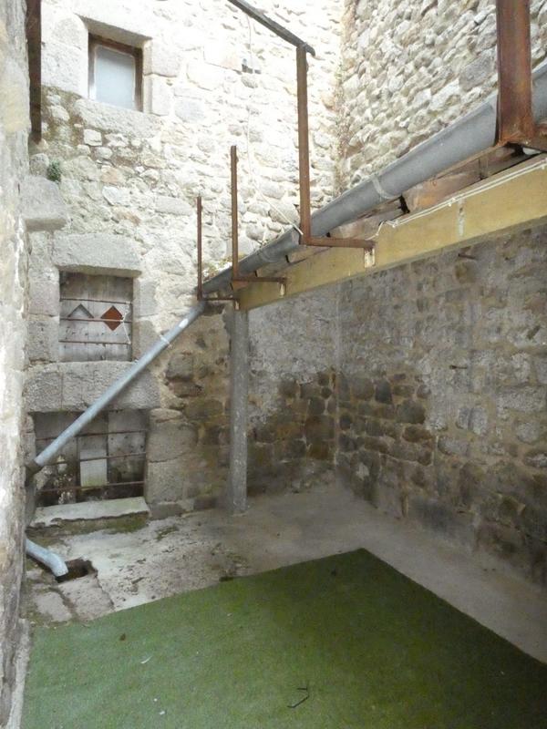 Maison - 104 m² - 6 pièces