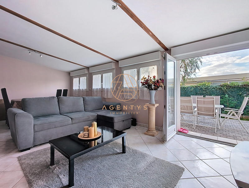 Maison - 105 m² - 5 pièces