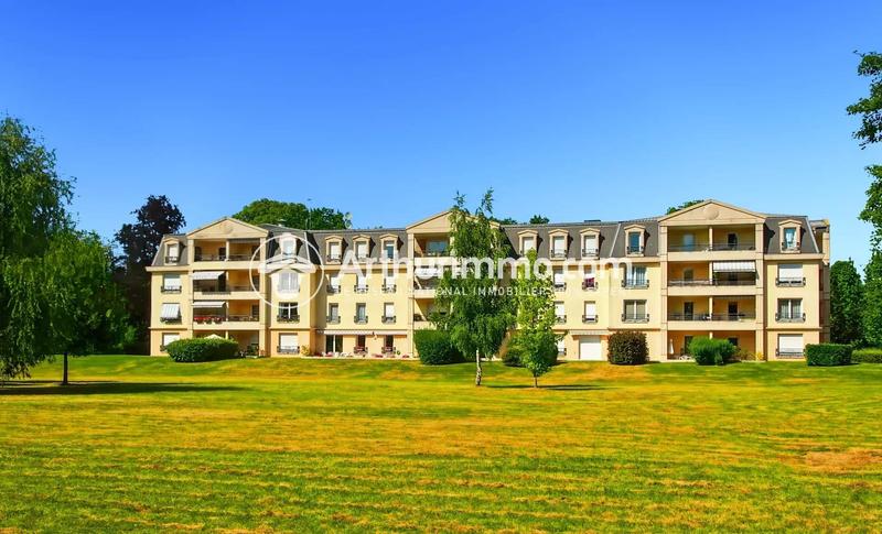 Appartement - 91 m² - 4 pièces