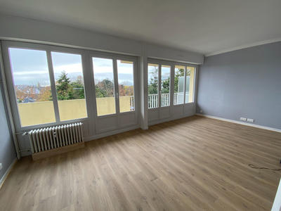 Appartement - 81 m² - 4 pièces