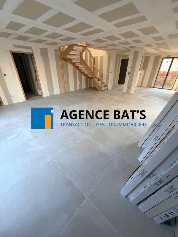 Maison - 144 m² - 5 pièces