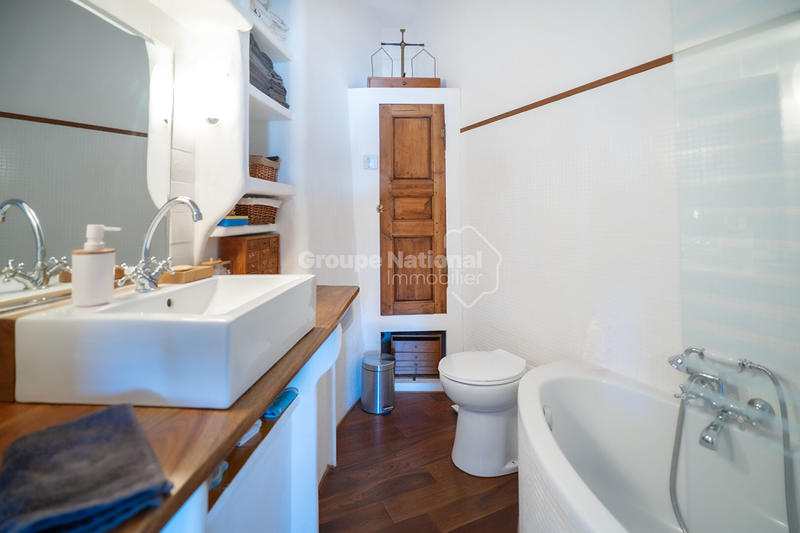 Maison - 170 m² - 6 pièces