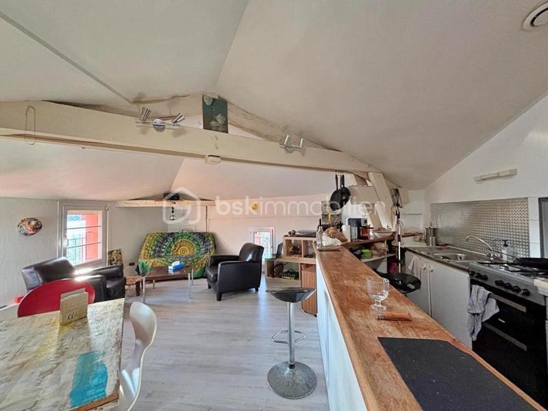 Immeuble - 274 m² - 12 pièces