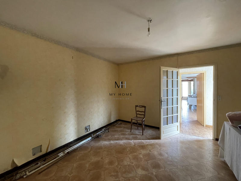 Maison - 171 m² - 10 pièces