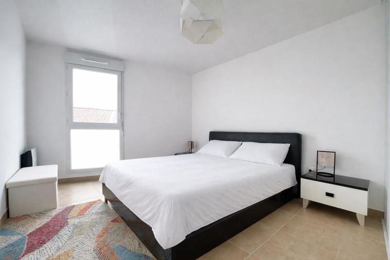 Appartement - 82 m² - 4 pièces