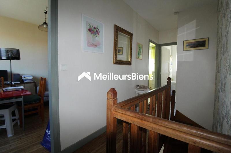 Maison - 93 m² - 5 pièces