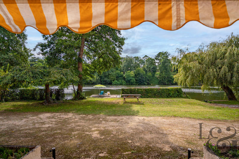 Maison - 145 m² - 6 pièces