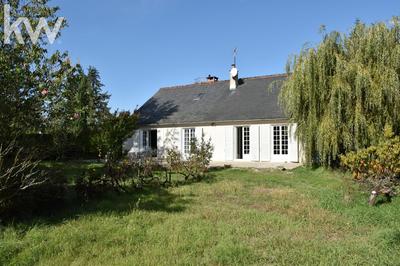 Maison traditionnelle - 190 m² - 9 pièces
