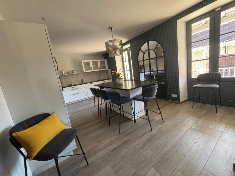 Maison - 114 m² - 5 pièces