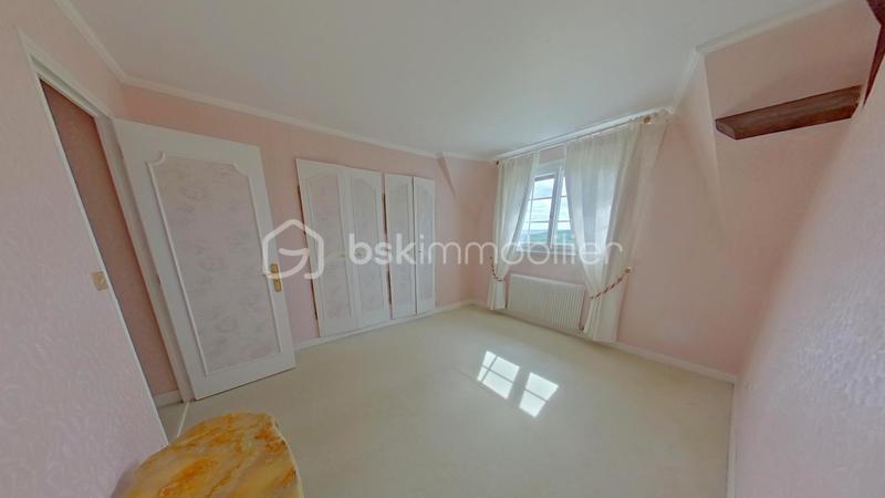 Maison traditionnelle - 140 m² - 5 pièces