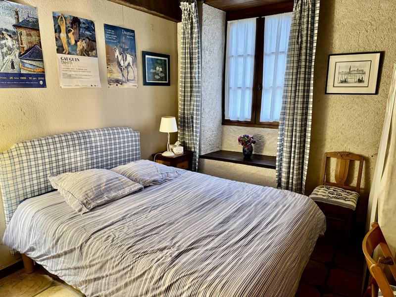 Maison - 218 m² - 7 pièces