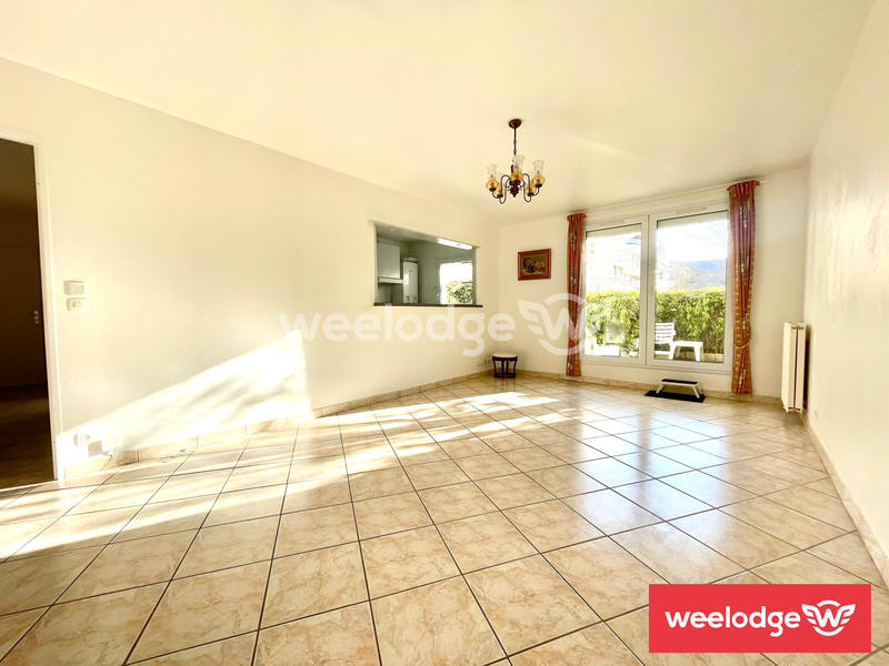 Appartement - 77 m² - 4 pièces