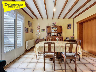 Maison - 104 m² - 6 pièces