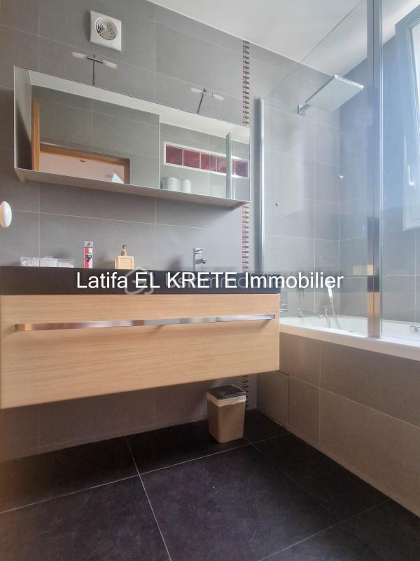 Maison - 92 m² - 7 pièces