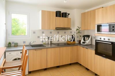 Appartement - 70 m² - 3 pièces