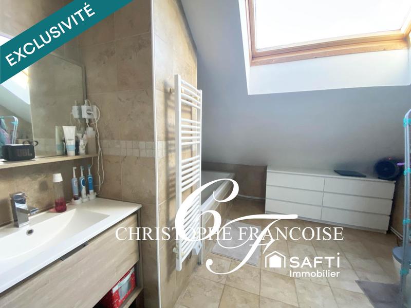 Maison - 95 m² - 4 pièces