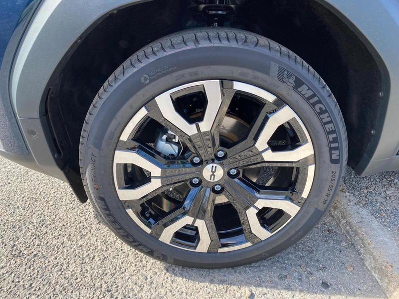 Dacia bigster Hybrid 155 Journey