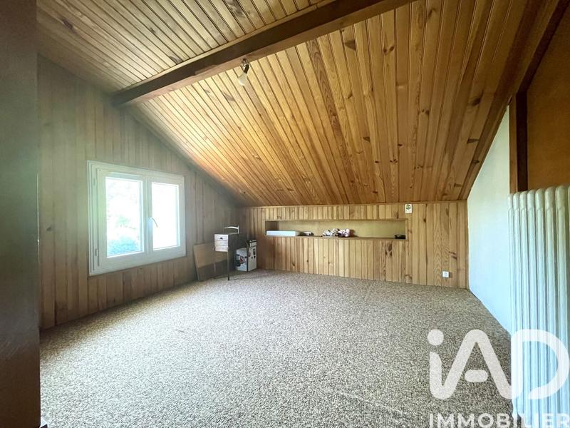 Maison - 92 m² - 5 pièces